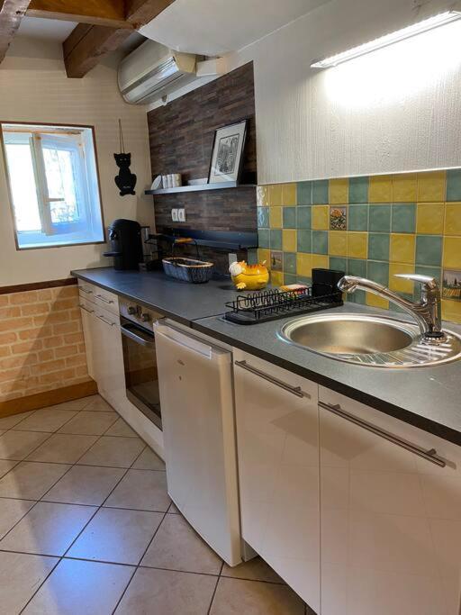 Gite De L'Ebaupin Louchy-Montfand Exteriör bild